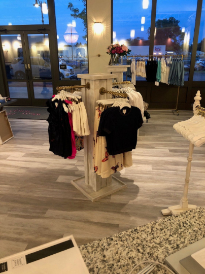 4 sided wooden clothing display